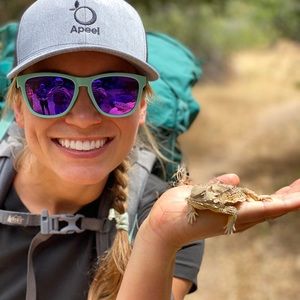 Meet your Posher, Savannah